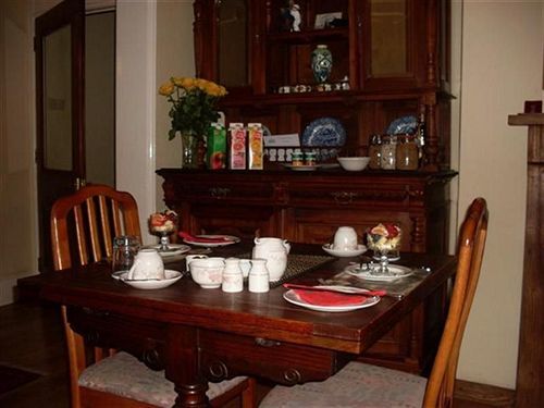 מטלוק Cedar House B&B מראה חיצוני תמונה